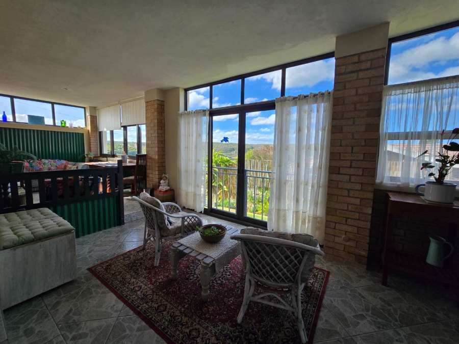 4 Bedroom Property for Sale in Stilbaai Wes Western Cape
